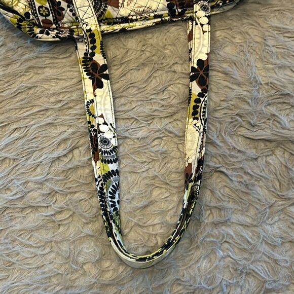 Vera Bradley cotton quilted stroll along circle pattern diaper bag - Picture 10 of 10